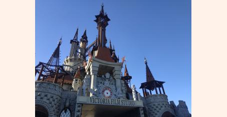 Діснеївський замок під Києвом